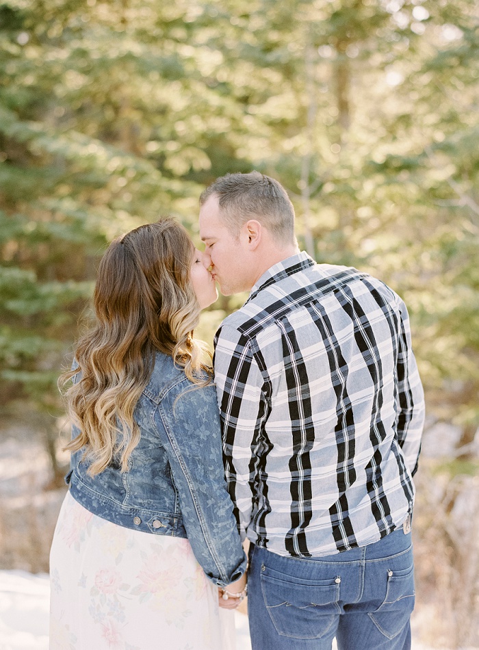 Maternity Photographers in Calgary | Justine Milton Photography | Destination Wedding Photographer