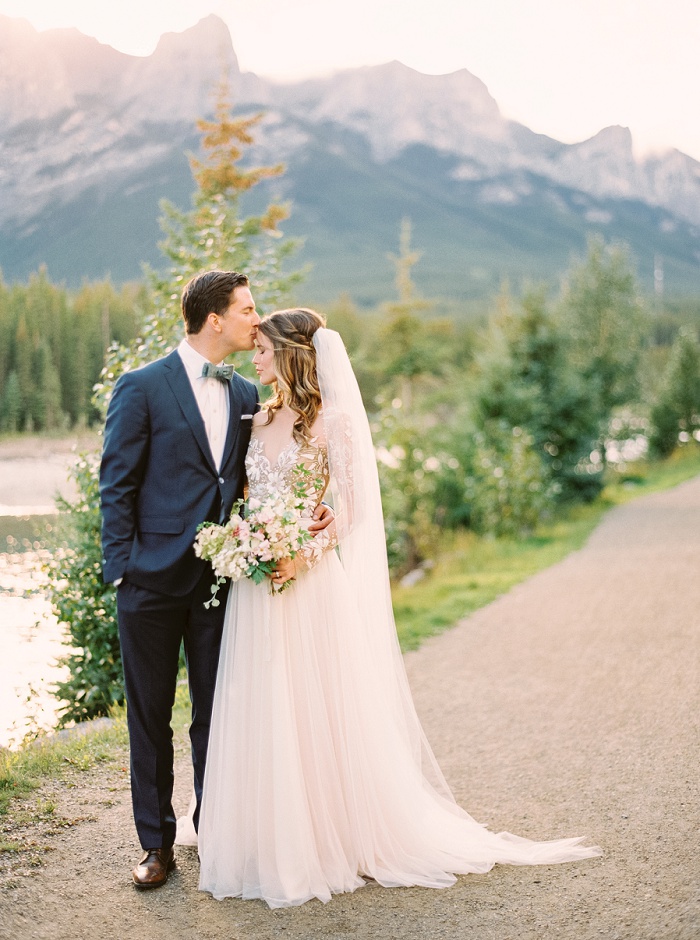 Mountain Elopement | Canmore Wedding Photographers | Justine Milton Photography