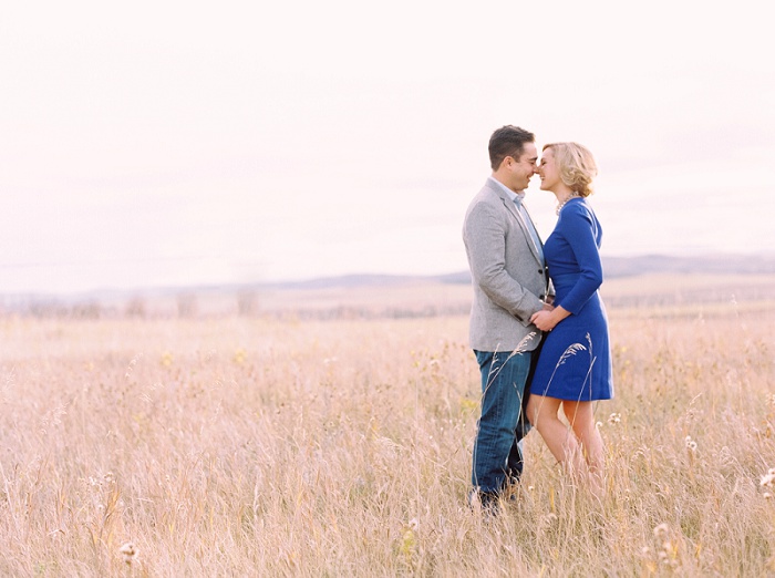 Calgary Wedding Photographers | Priddis Engagement Session | Justine Milton Photography