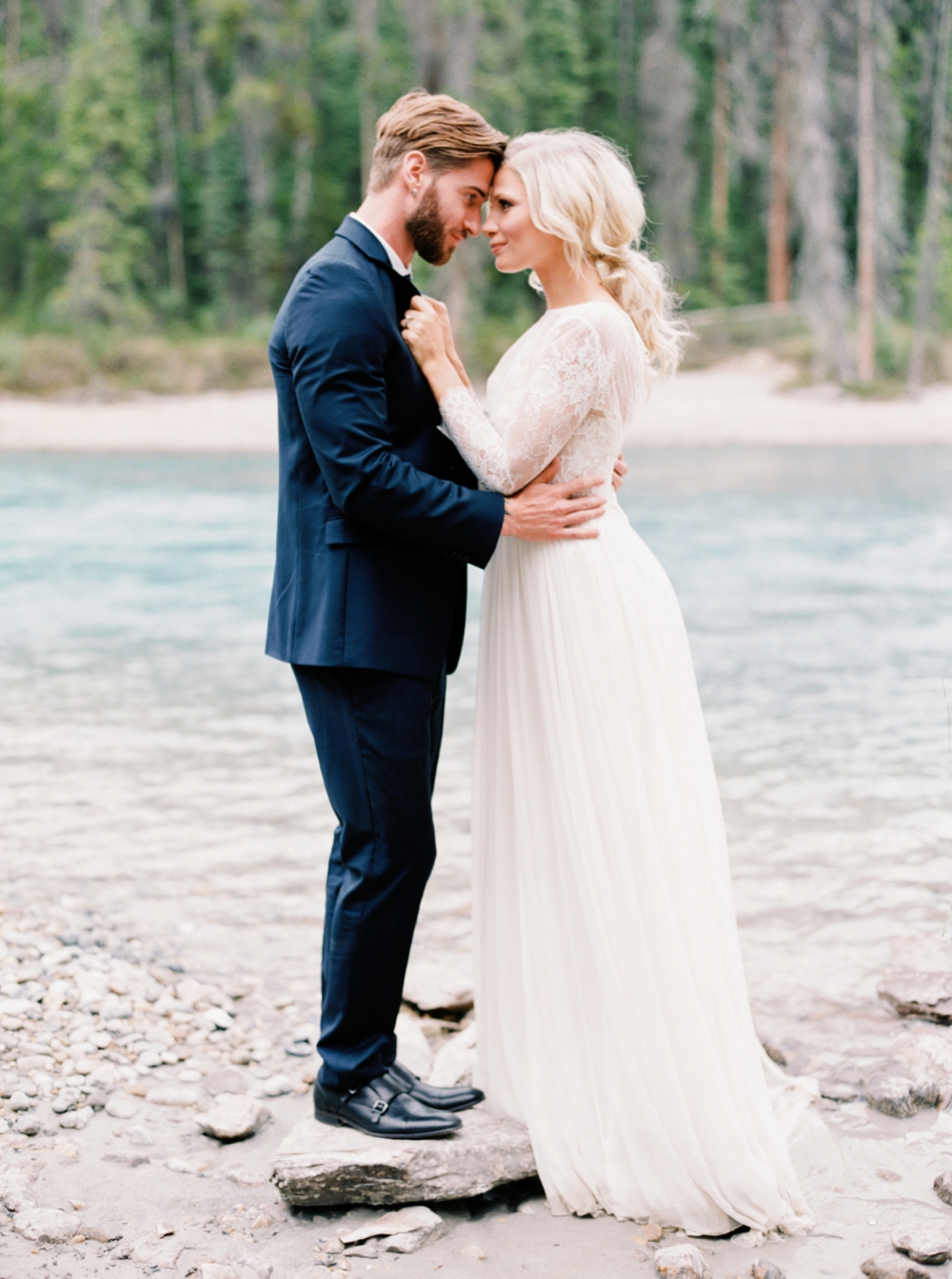 Calgary Wedding Photographers | Emerald Lake Lodge Wedding | Luminous The Workshop | Mountain Wedding