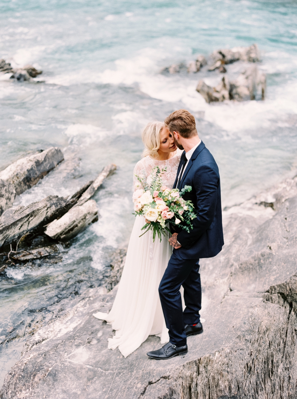 Calgary Wedding Photographers | Emerald Lake Lodge Wedding | Luminous The Workshop | Mountain Wedding