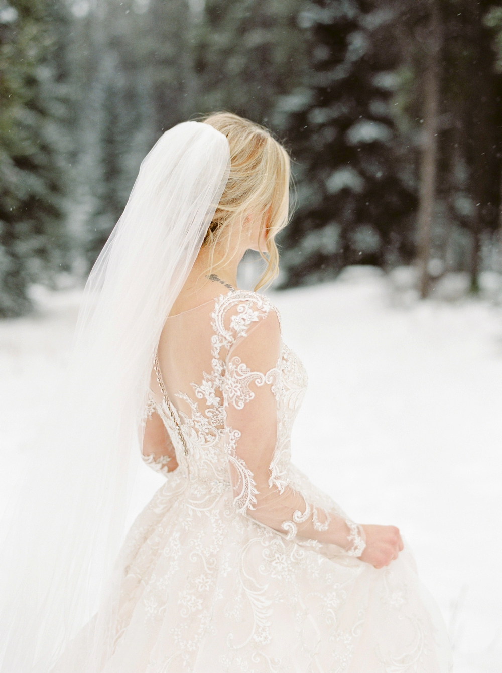 Calgary Wedding Photographer | Fairmont Banff Springs Wedding Photography | Winter Wedding Photographers | Rocky Mountain Wedding | Fine Art Film Photographers