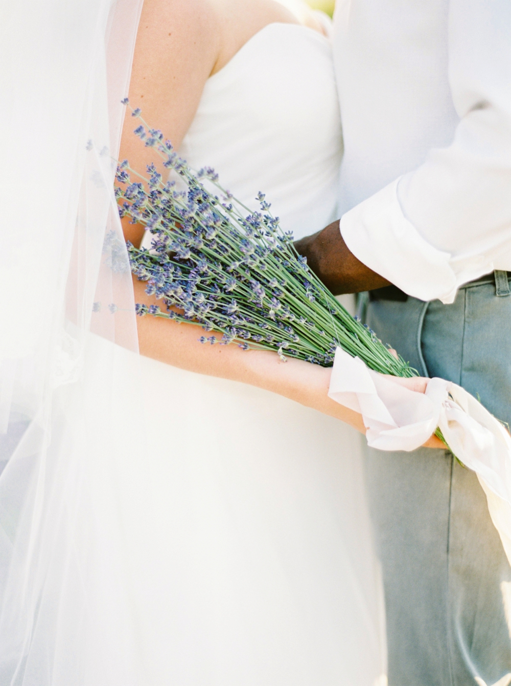 Lavender Fields | Kelowna Wedding and elopement photographer | Justine Milton Photography