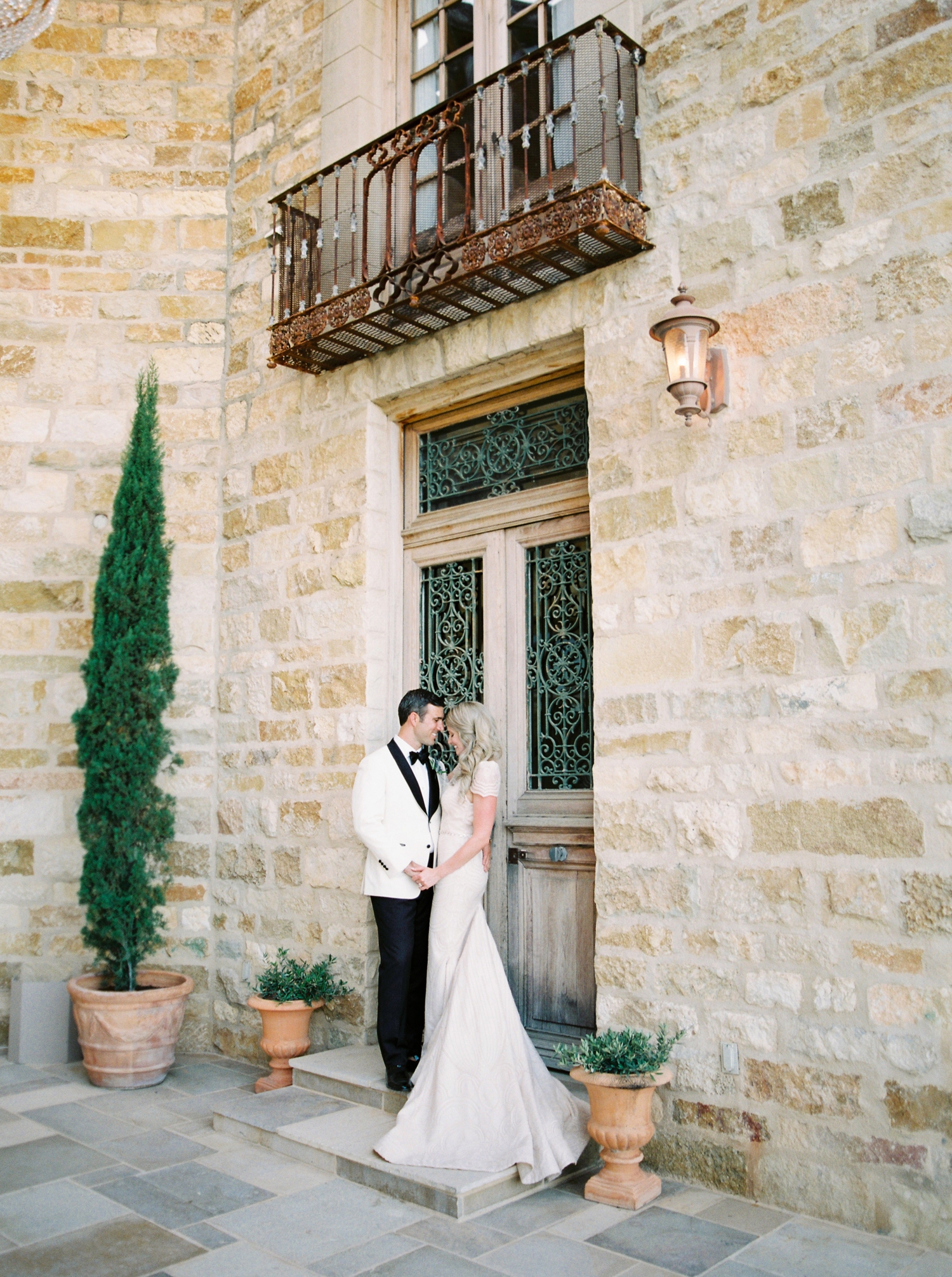 Sunstone Winery and Villa | California Wedding Photographers | Santa Barbara Wedding Photography | Santa Ynez Wedding | Justine Milton Photographer | Fine Art Film | Couples Portraits