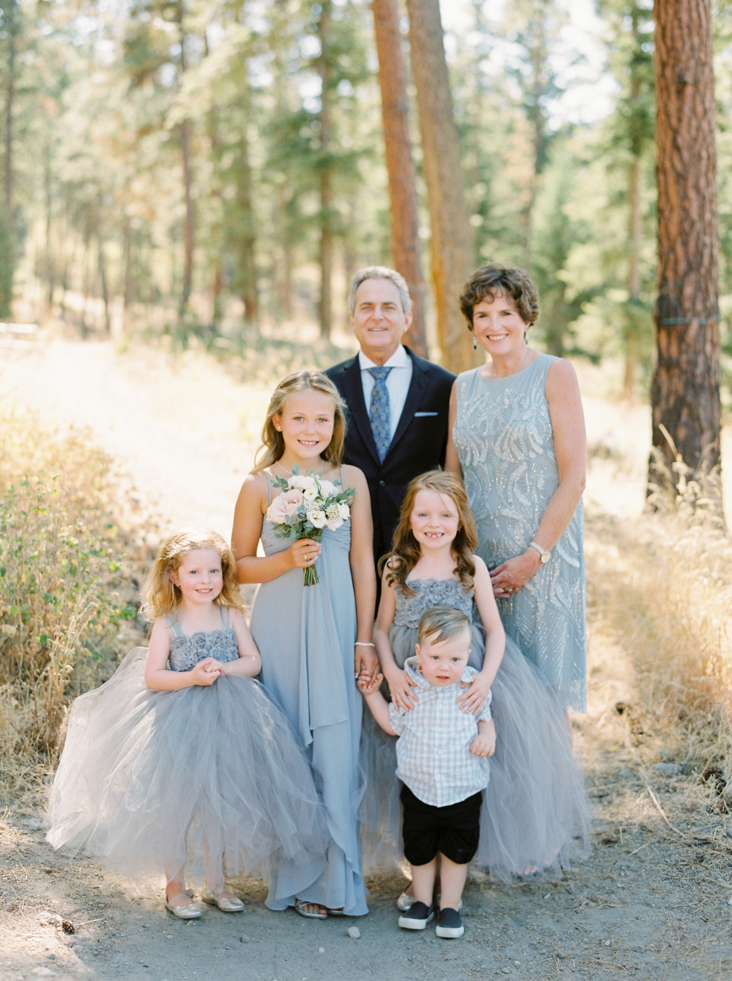 Kelowna wedding photographers | hotel eldorado wedding photographer | justine milton fine art film photography | family wedding portrait 