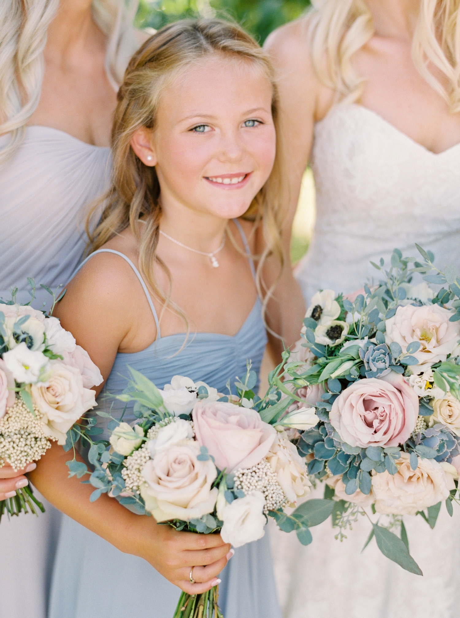 Kelowna wedding photographers | hotel eldorado wedding | okanagan wedding | Justine Milton fine art film Photography | pastel bridal bouquet | blush and blues | bouquet