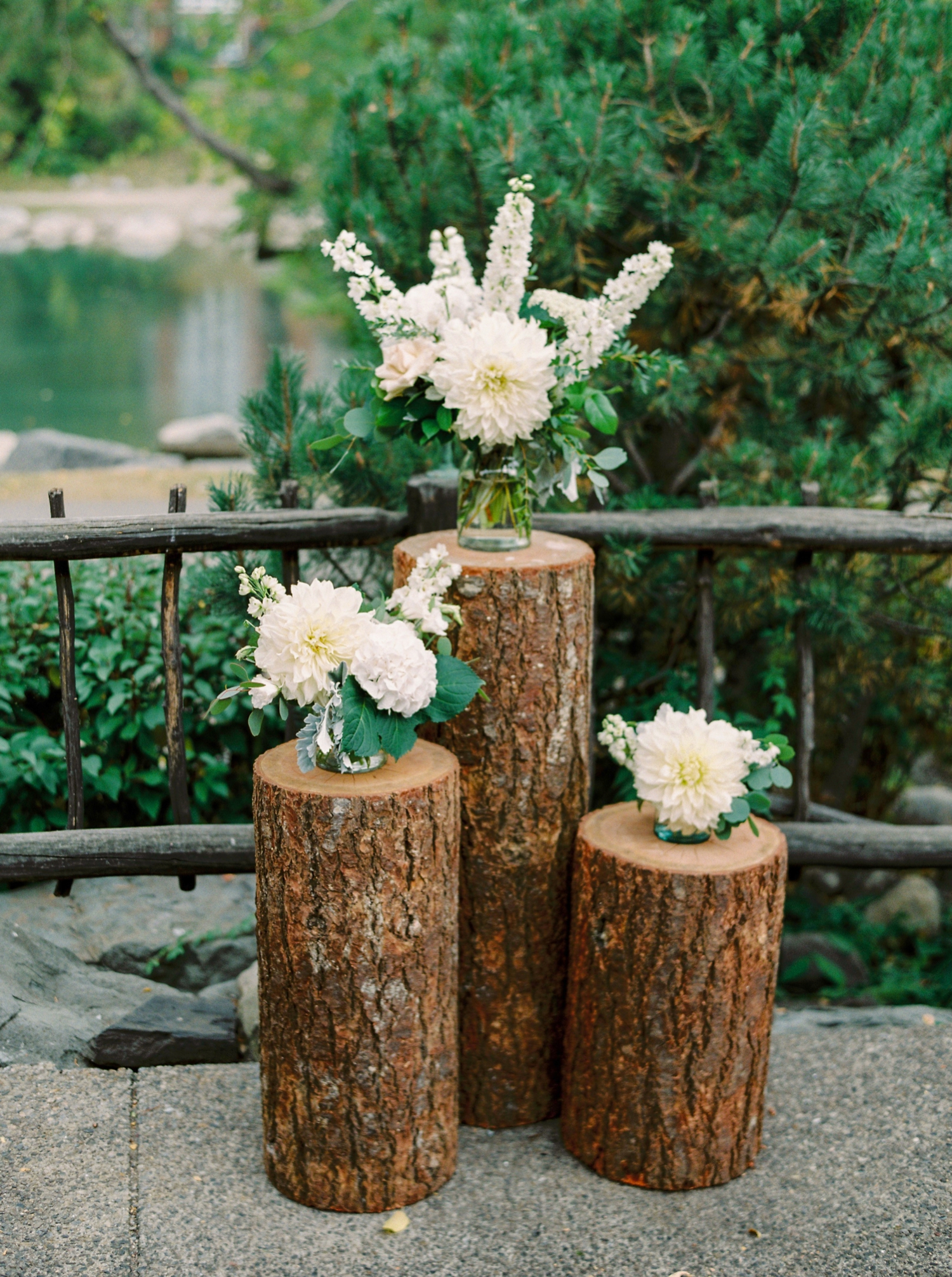 Calgary wedding photographers | fine art film | Justine Milton Photography | wedding inspiration | wedding chairs | wedding flowers | flower arrangements