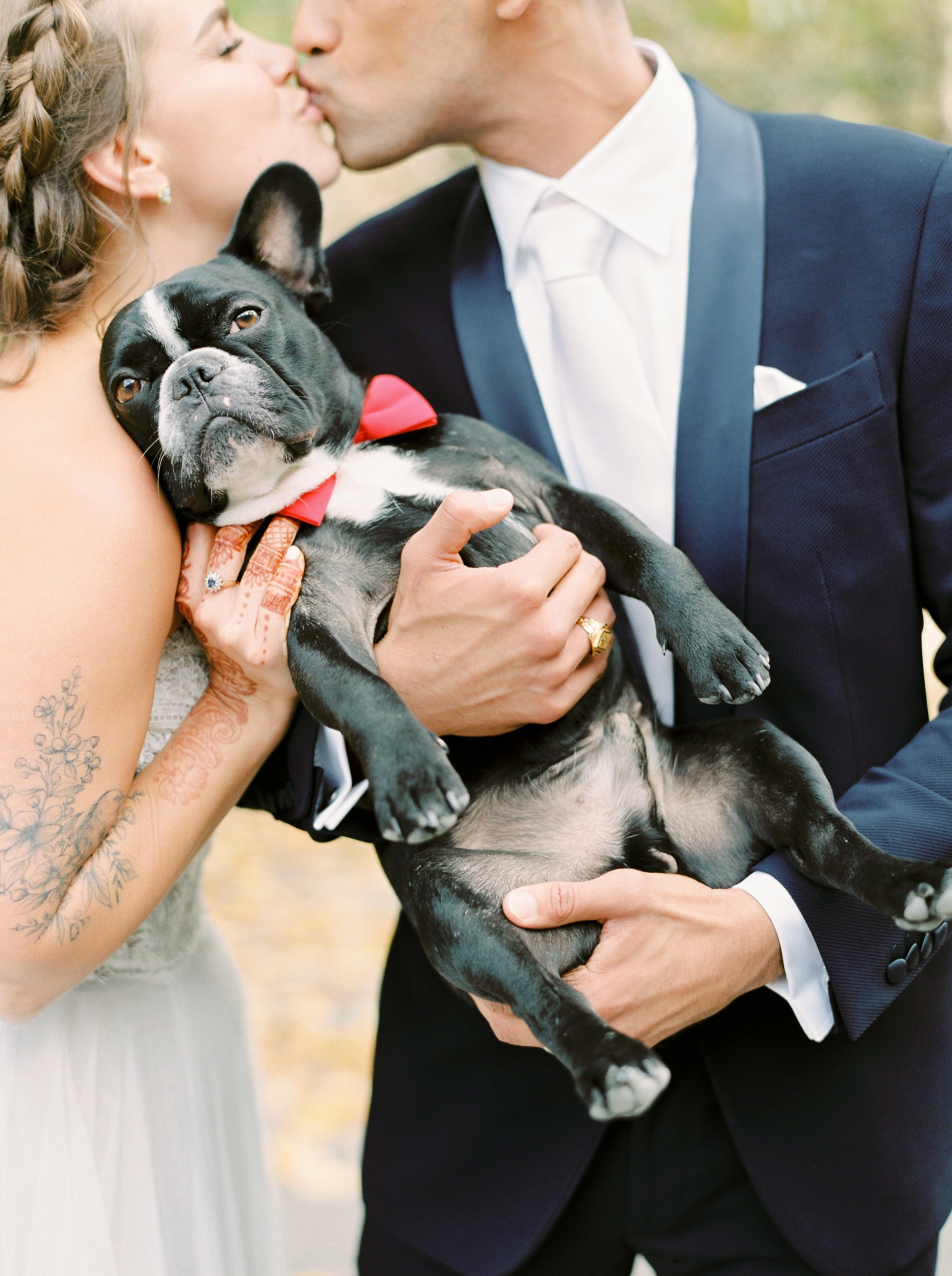 Calgary wedding photographers | fine art film | Justine Milton Photography | canmore wedding photographers | bride and groom portraits | dog | kiss