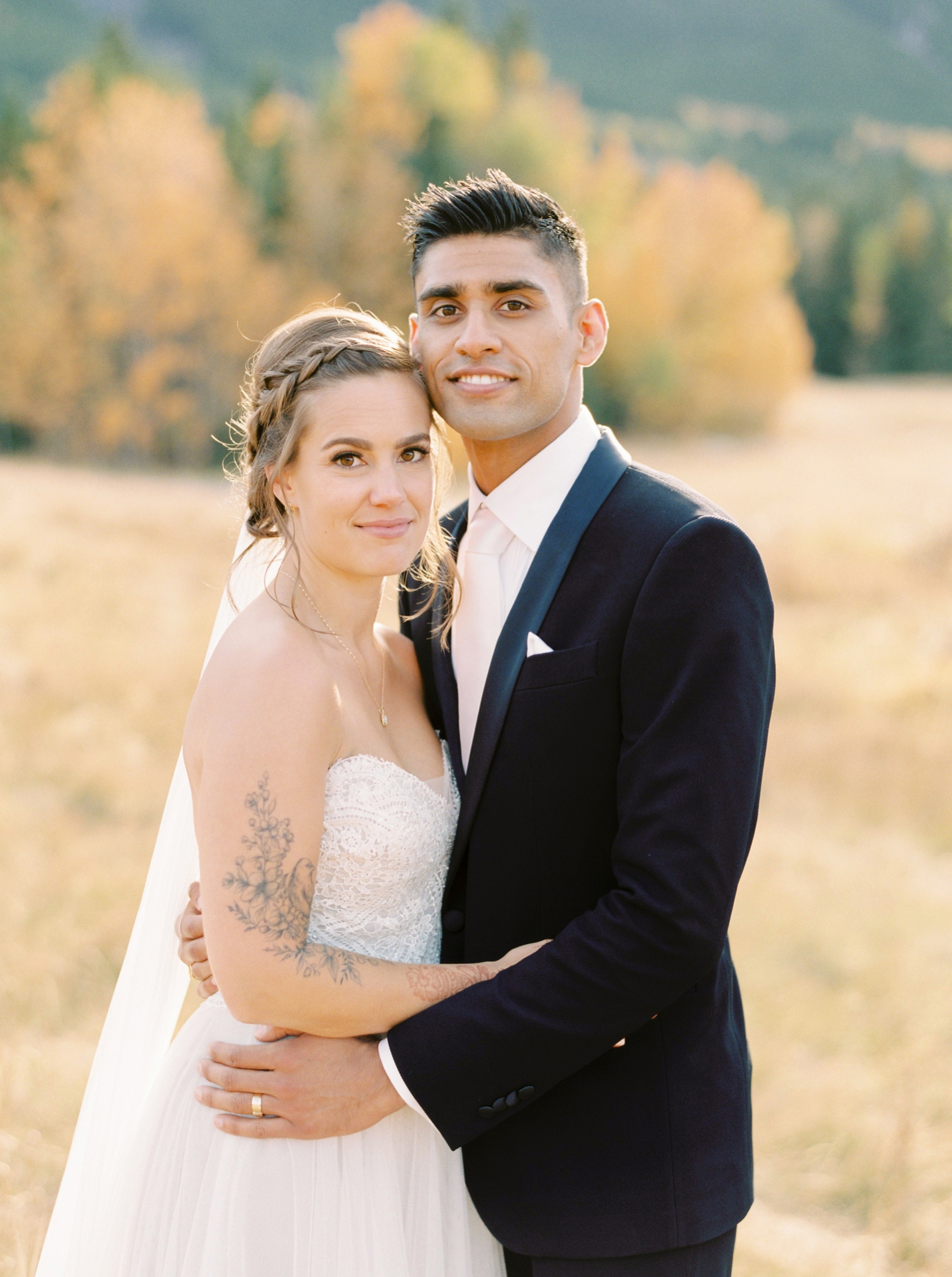 Calgary wedding photographers | fine art film | Justine Milton Photography | canmore wedding photographers | bride and groom portraits | mountain photography