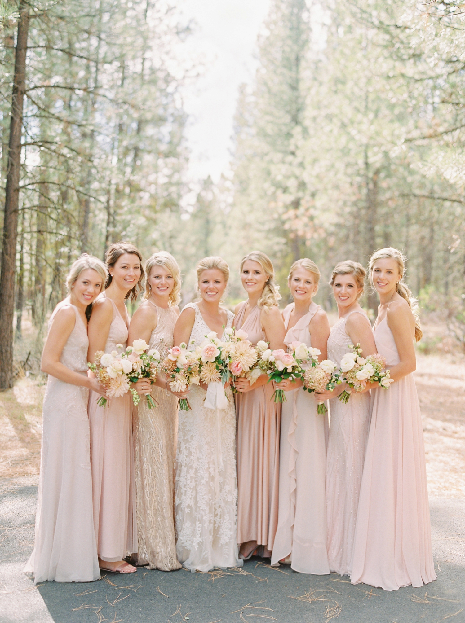 Calgary wedding photographers | oregon wedding photographers | fine art film | Justine Milton Photography | oregon wedding | bridesmaids portraits | pastel bridesmaids dresses