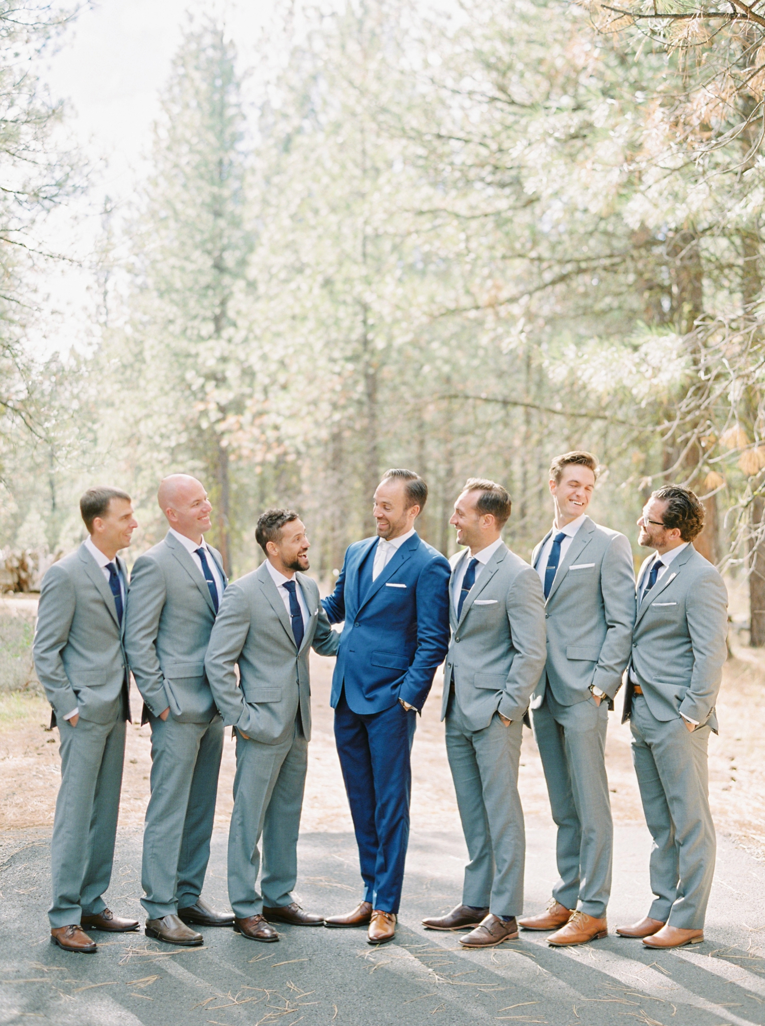 Calgary wedding photographers | oregon wedding photographers | fine art film | Justine Milton Photography | oregon wedding | groom portraits | groomsmen portraits | grey suit | blue suit