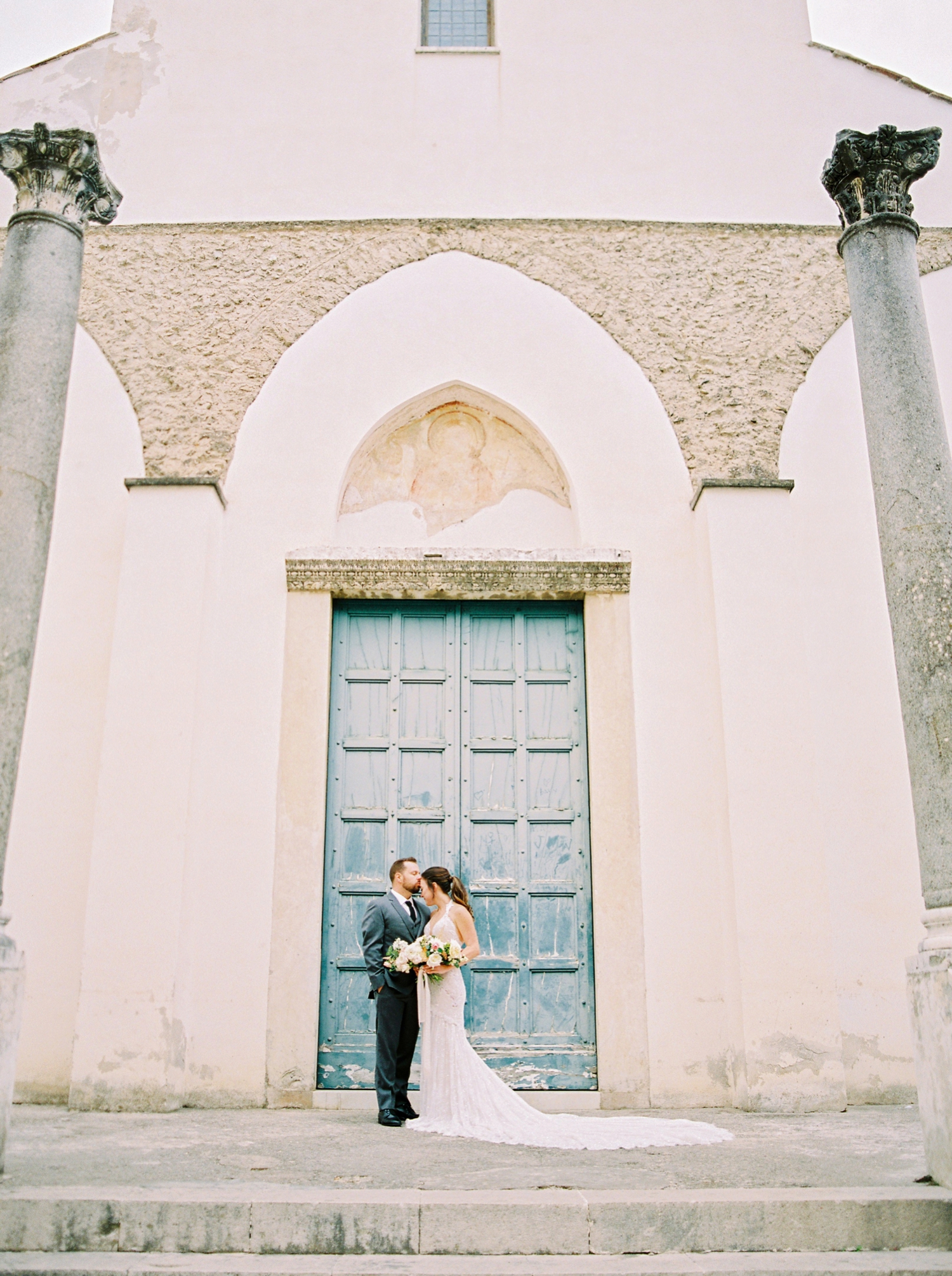 Ravello Italy Amafli Coast destination wedding photographers | english speaking wedding photographer in Italy | Justine Milton Photography | bride and groom portraits