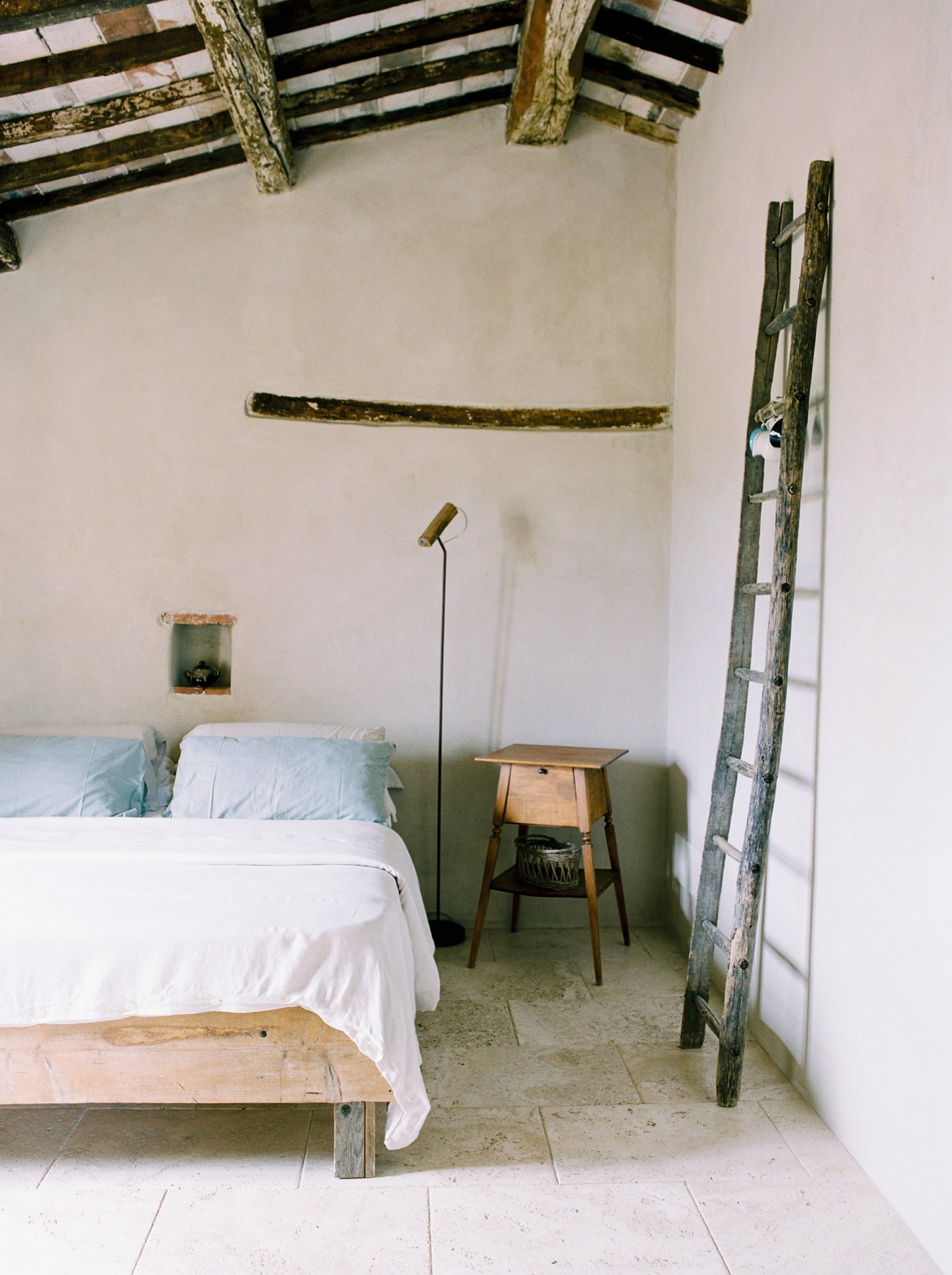 Commercial interior photography | luxury hotel tuscany italy Follonico | film photographers Justine Milton 