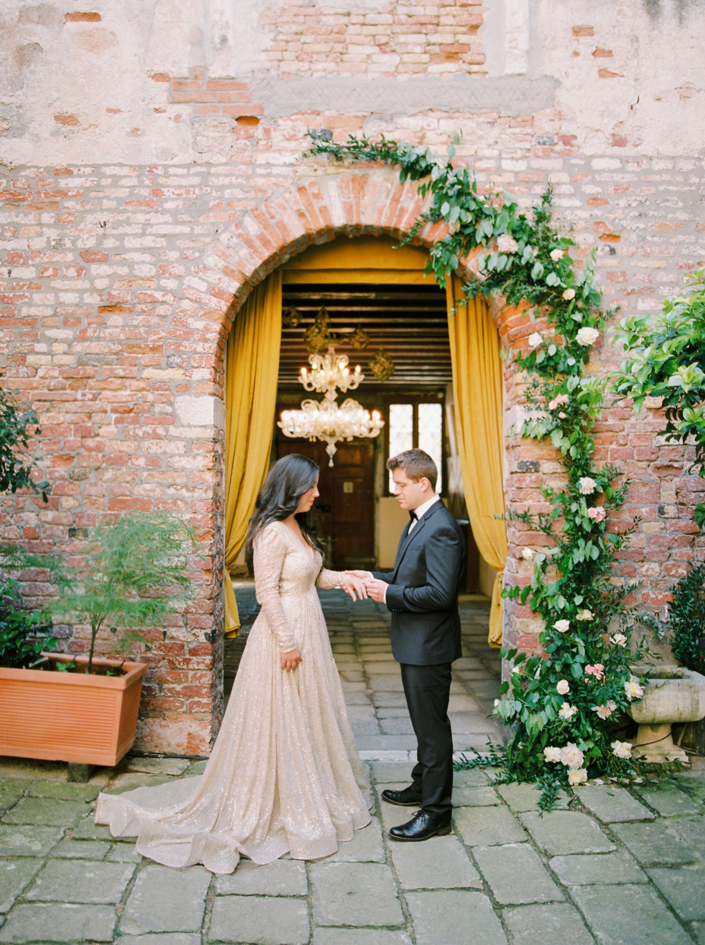 Venice italy wedding photographers | long sleeve wedding dress | italy vow renewal | justine milton fine art film photographer |vow renewal ceremony