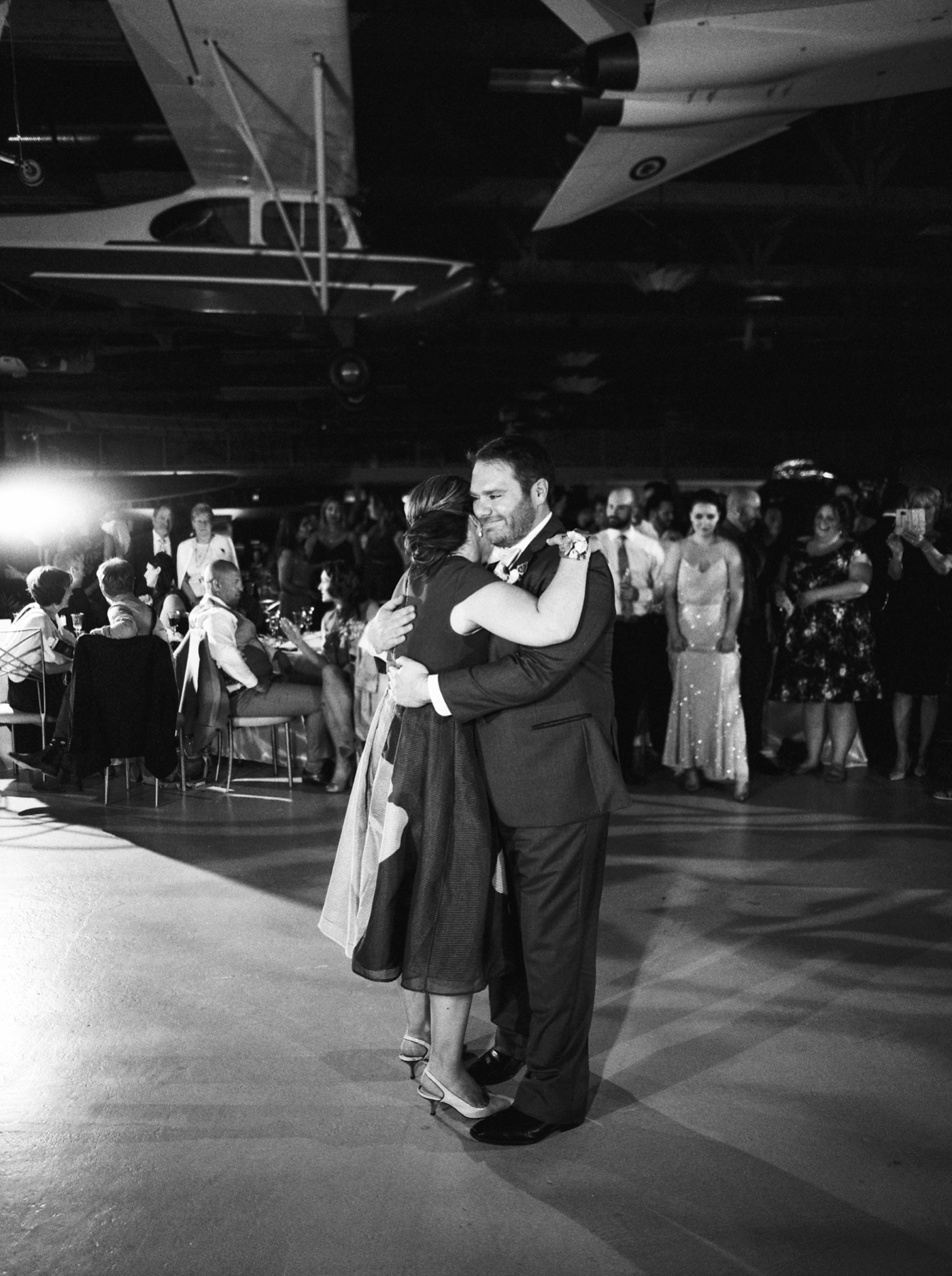 calgary wedding photographers | Ukrainian wedding | justine milton fine art photographer | black and white reception first dance