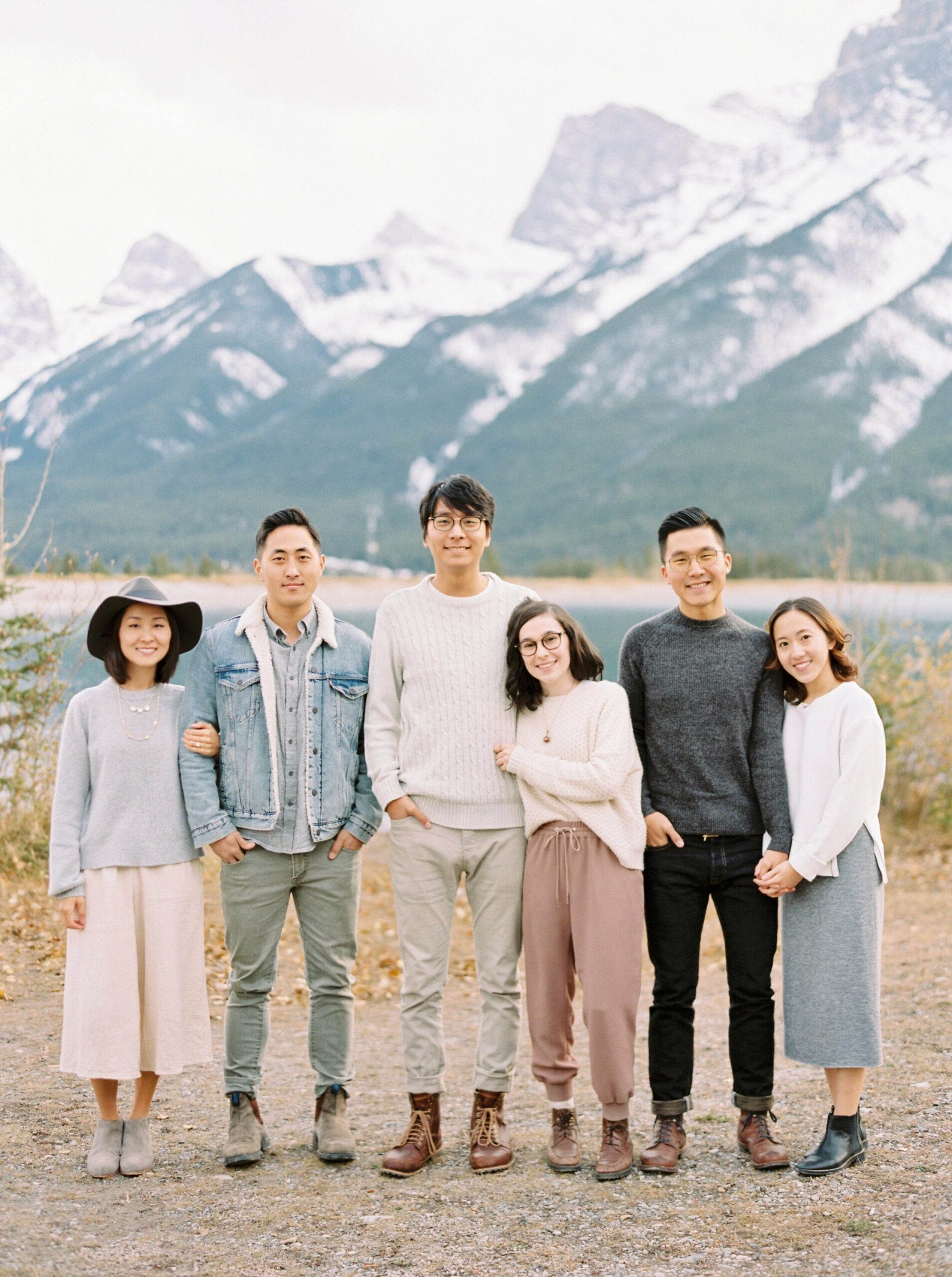  Canmore extended family session | film family photographer | calgary photographers | justine milton photography 
