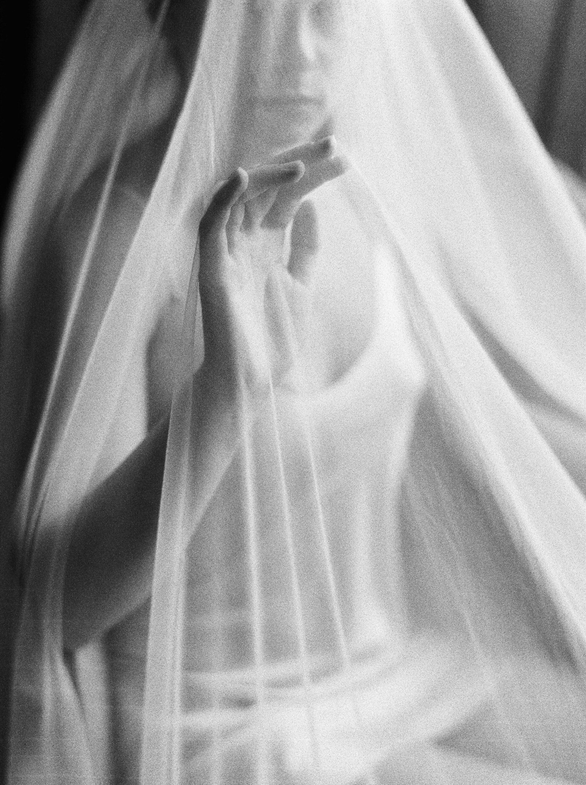 Bridal boudoir shot on film in a french chateau | Paris wedding photographer 
