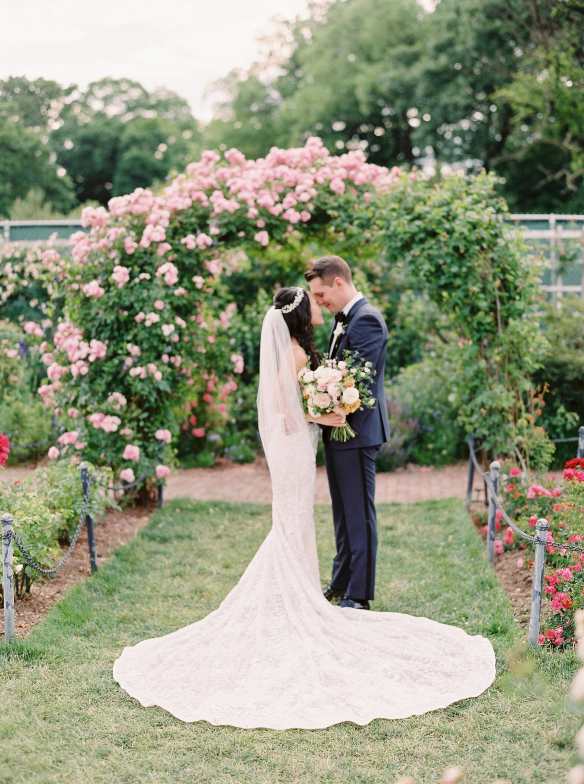 Brooklyn Botanic Garden NYC Wedding Photographers