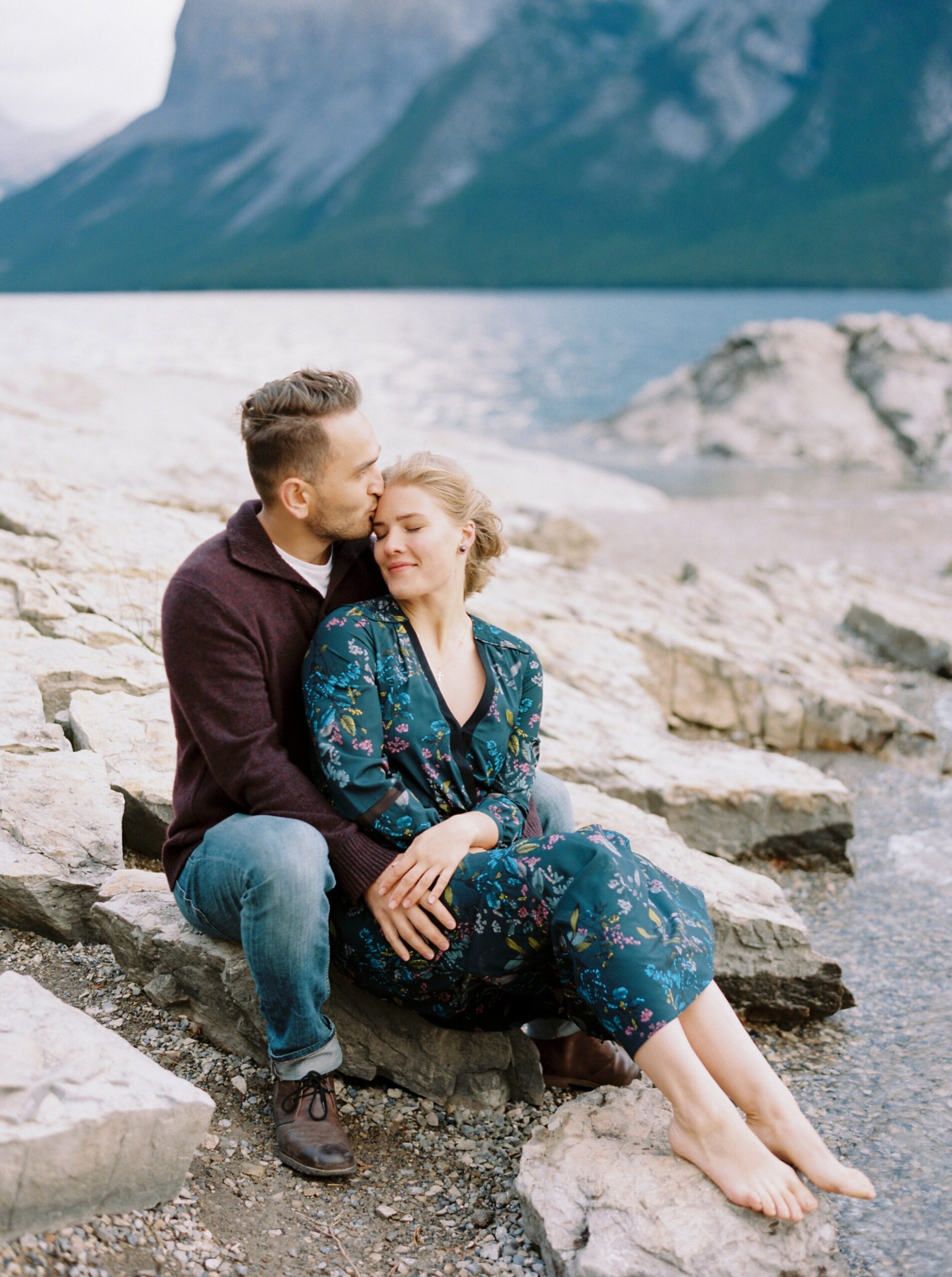 Lake Minnewanka Banff Couples Session