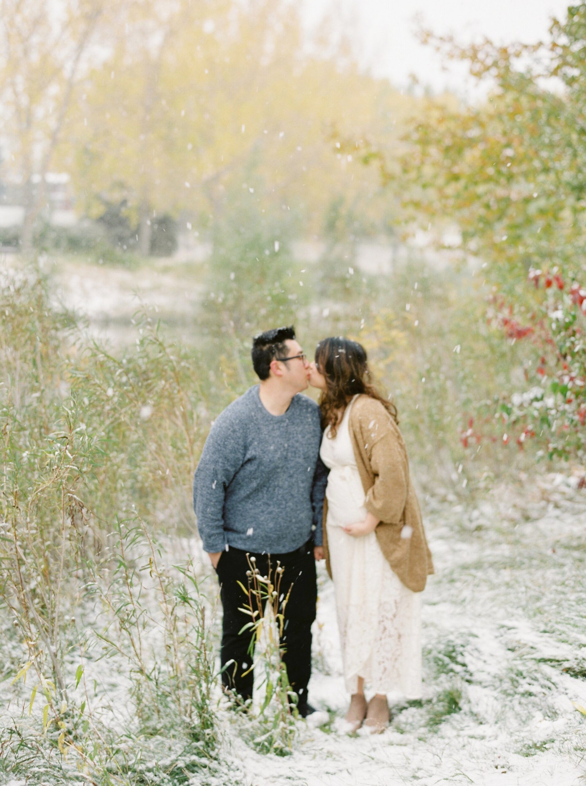snowy winter maternity session