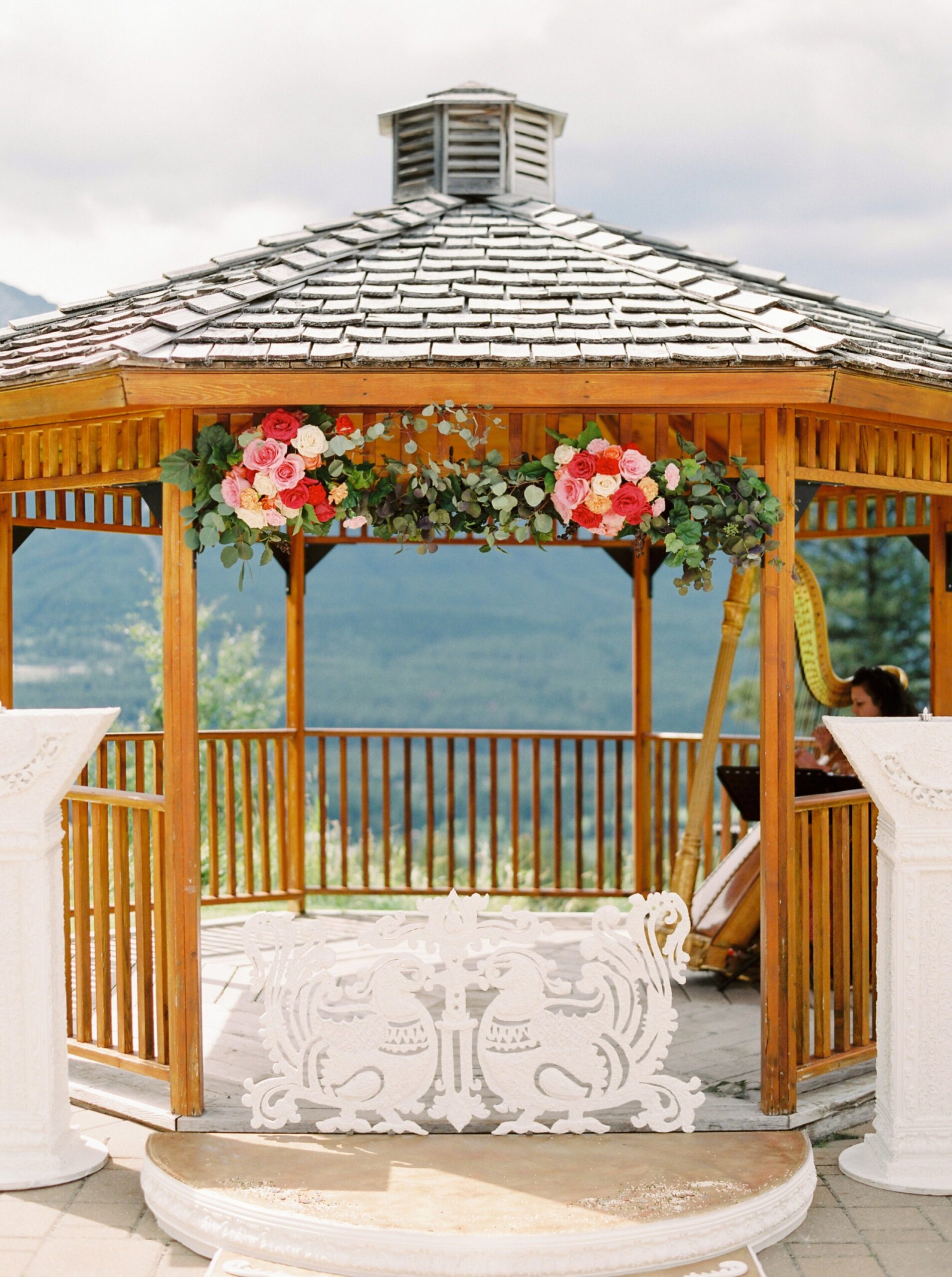 Srilankan Fusion wedding at Silvertip in Canmore