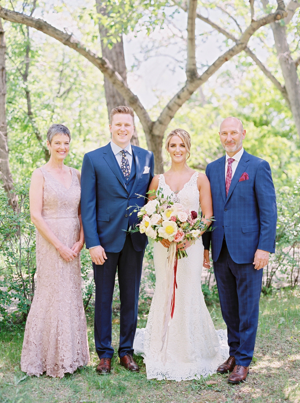 Calgary Wedding Photographers | The Lake House Wedding | Calgary Wedding photography Beltline | Justine Milton Fine Art Film Photographer