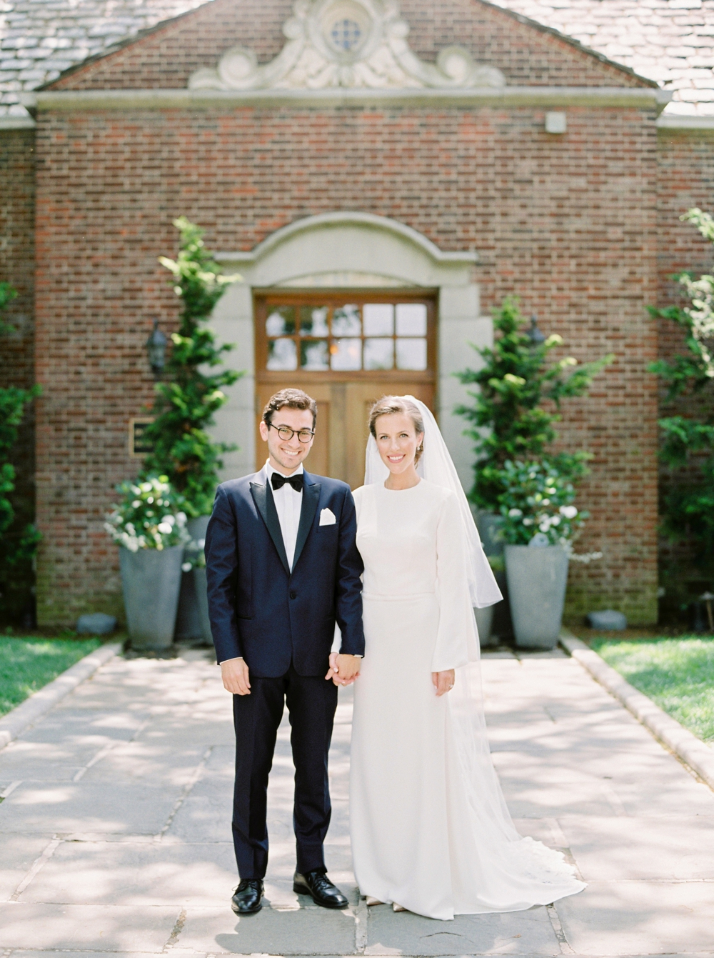 bride and groom portraits | Jewish Wedding | New York Wedding Photographers | Brooklyn Dyker Heights Golf course | Justine Milton fine art film wedding photographers