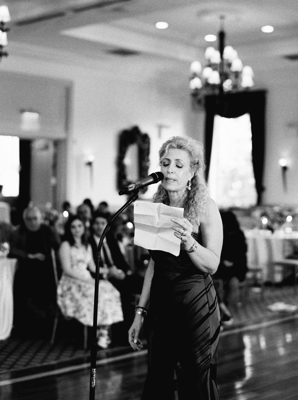 Reception | Jewish Wedding | New York Wedding Photographers | Brooklyn Dyker Heights Golf course | Justine Milton fine art film wedding photographers